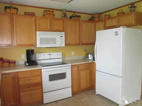 566 Webber, Temperance, MI 48182 photo 13
