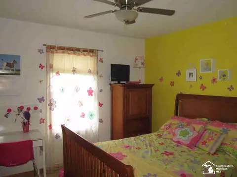 566 Webber, Temperance, MI 48182 photo 18
