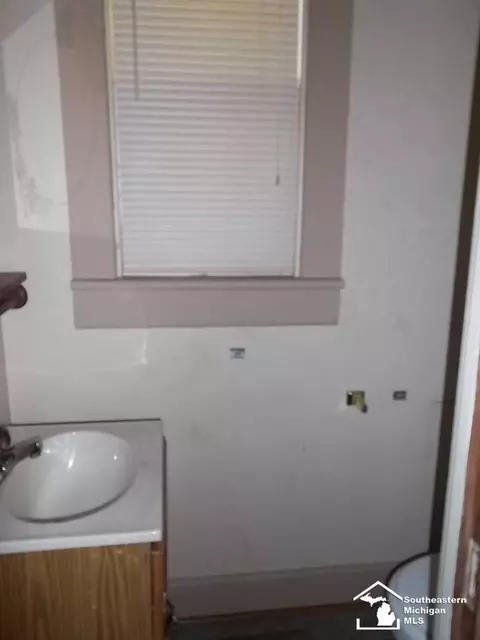 717 Cass, Monroe, MI 48161 photo 15
