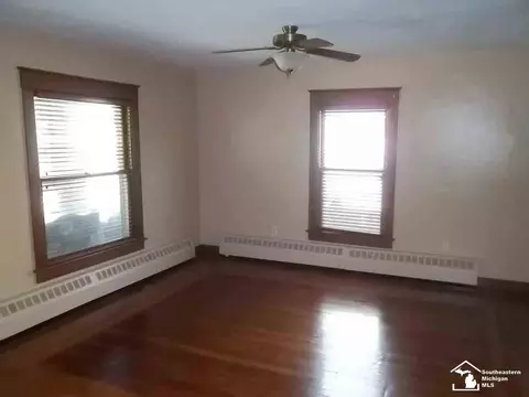 717 Cass, Monroe, MI 48161 photo 10