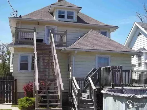 717 Cass, Monroe, MI 48161 photo 4