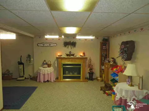 312 Theodore, Monroe, MI 48162 photo 10