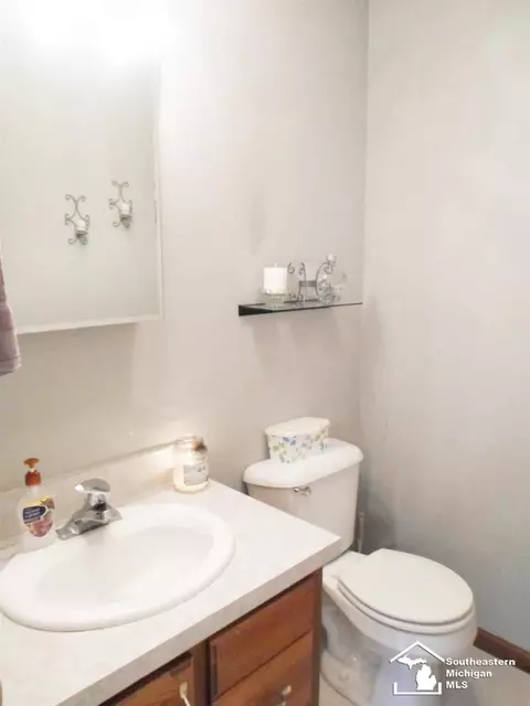 11990 Oelke, Maybee, MI 48159 photo 9
