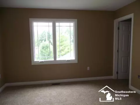 3150 Charme Hbr, Monroe, MI 48162 photo 8