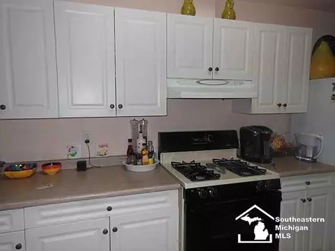 8809 Crabb, Temperance, MI 48182 photo 7