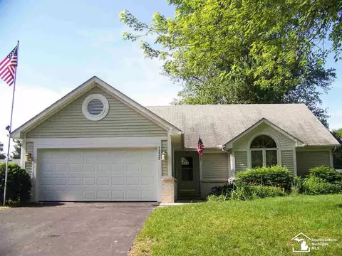 1332 Brandywine, Temperance, MI 48182 photo 1