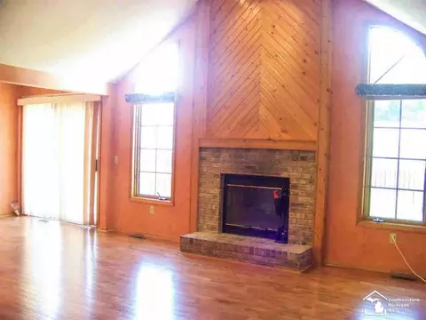 1332 Brandywine, Temperance, MI 48182 photo 3