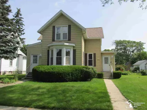 515 E Third, Monroe, MI 48161 photo 1