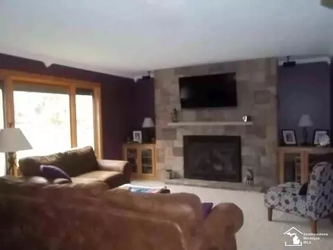 1000 Fix, Monroe, MI 48162 photo 9