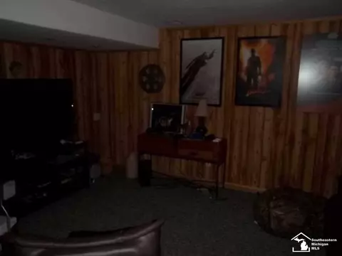 1000 Fix, Monroe, MI 48162 photo 20