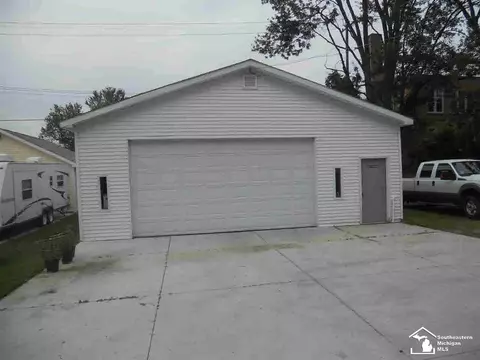 1539 Monroe, Carleton, MI 48117 photo 5