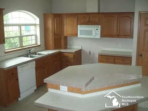 3072 6th, Monroe, MI 48162 photo 3