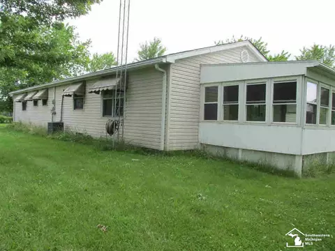 2730 Nadeau, Monroe, MI 48162 photo 5