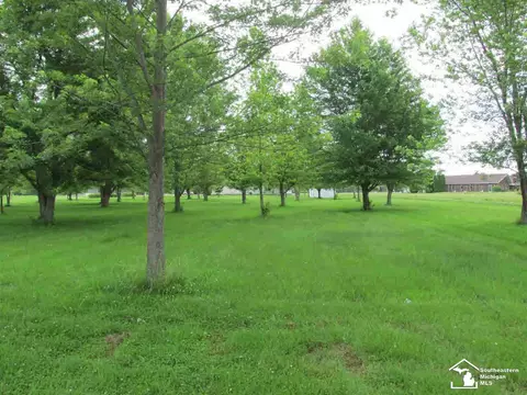 2730 Nadeau, Monroe, MI 48162 photo 7