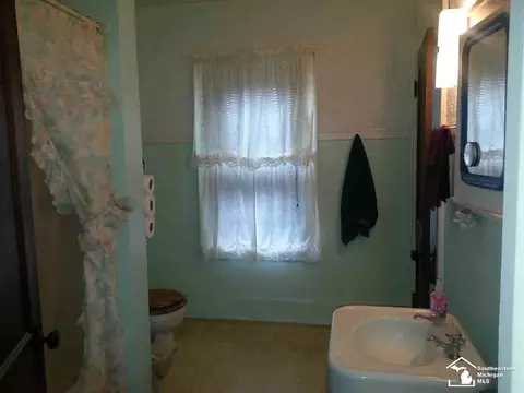 404 Smith, Monroe, MI 48161 photo 17
