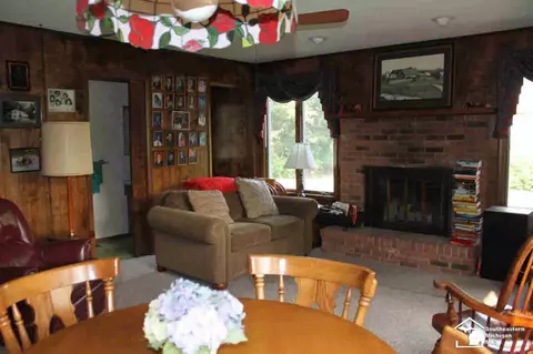 707 Borgess, Monroe, MI 48162 photo 8