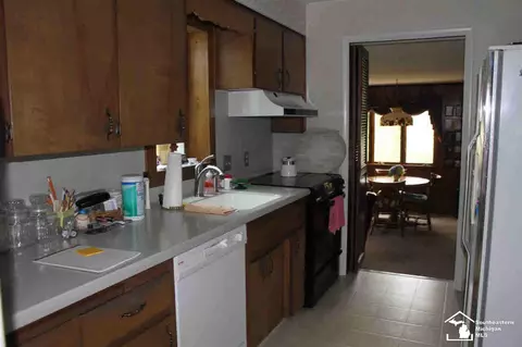 707 Borgess, Monroe, MI 48162 photo 5
