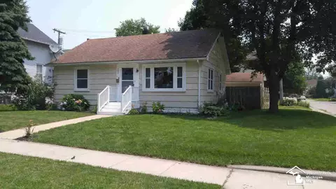 202 Tremont, Monroe, MI 48162 photo 11
