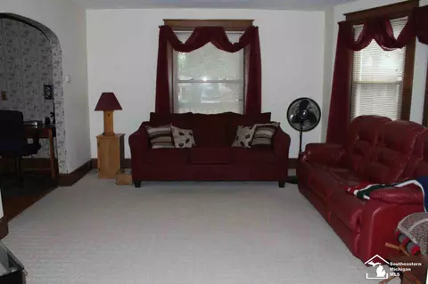 430 Sackett, Monroe, MI 48161 photo 3