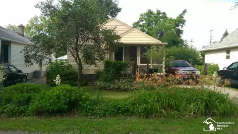 24 Marion, Monroe, MI 48162 photo 1