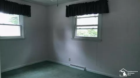 328 Ash, Carleton, MI 48117 photo 6