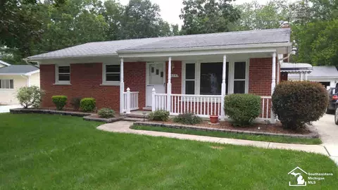 328 Ash, Carleton, MI 48117 photo 1