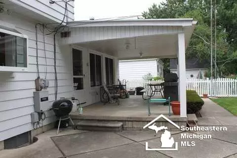905 Wolverine, Monroe, MI 48161 photo 5