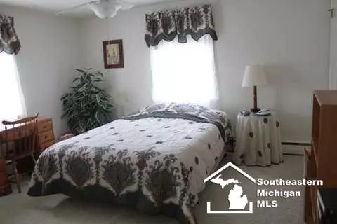905 Wolverine, Monroe, MI 48161 photo 12