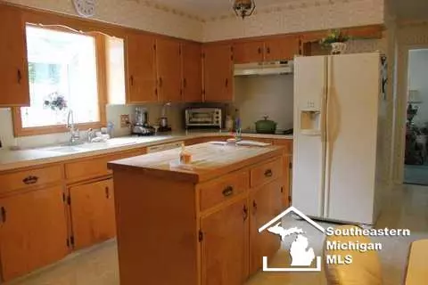 905 Wolverine, Monroe, MI 48161 photo 11