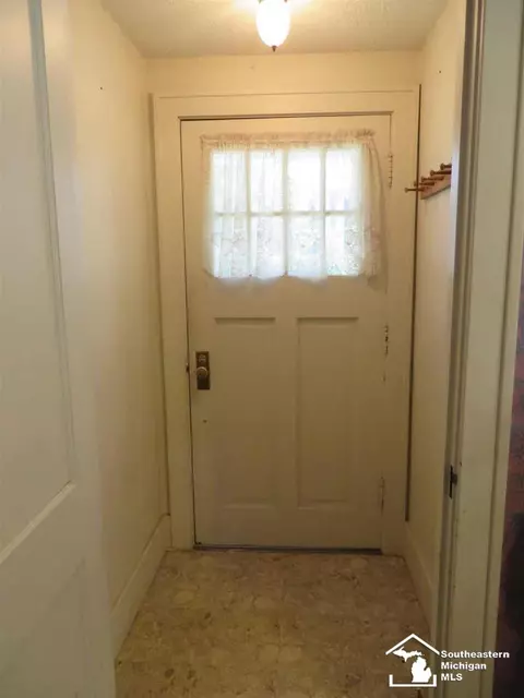 531 E Fifth, Monroe, MI 48161 photo 15