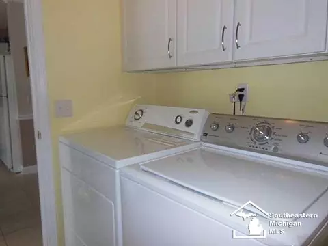 1733 Heather, Temperance, MI 48182 photo 14