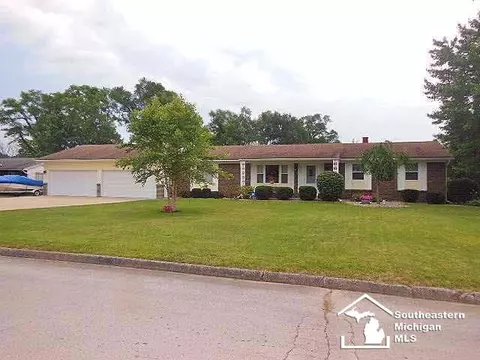 1733 Heather, Temperance, MI 48182 photo 1