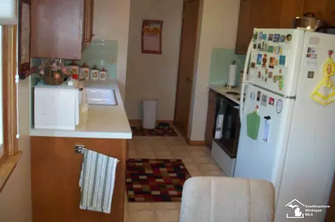 1117 Mccormick, Monroe, MI 48162 photo 6