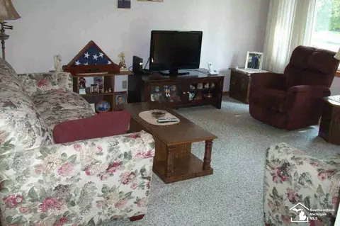 1117 Mccormick, Monroe, MI 48162 photo 3