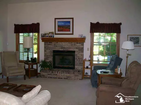 7333 Silo, Temperance, MI 48182 photo 2