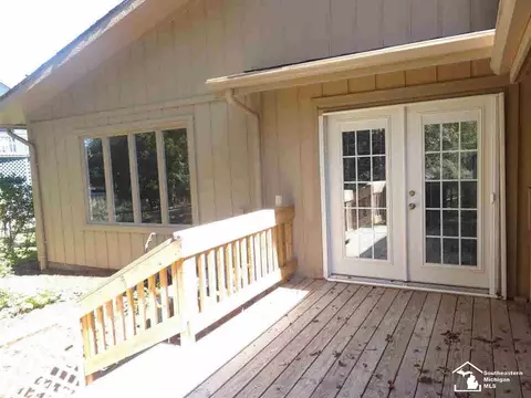7679 Coventry, Temperance, MI 48182 photo 8