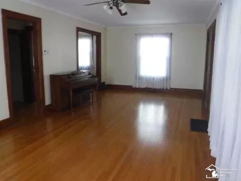 223 Riverview, Monroe, MI 48162 photo 3