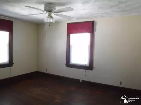 223 Riverview, Monroe, MI 48162 photo 9
