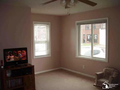 615 Stone, Monroe, MI 48161 photo 5