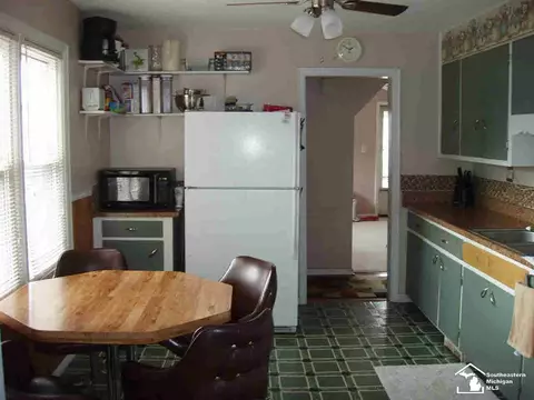 615 Stone, Monroe, MI 48161 photo 6