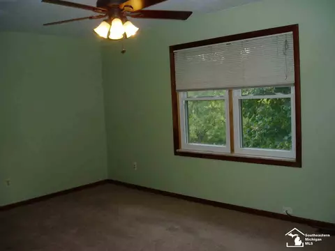 29965 Pennsylvania, Romulus, MI 48174 photo 19