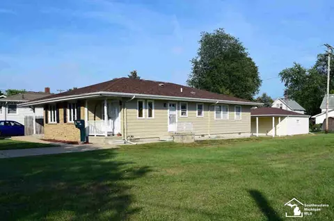 126 N Roessler, Monroe, MI 48162 photo 24