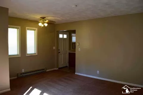 126 N Roessler, Monroe, MI 48162 photo 13
