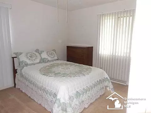 1609 Longfellow, Temperance, MI 48182 photo 13