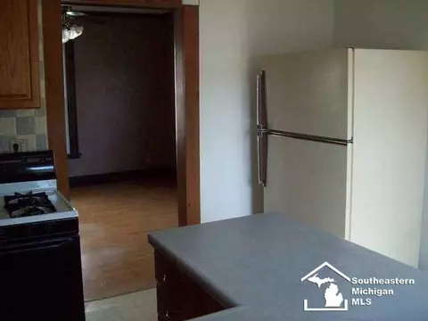 725 Bacon, Monroe, MI 48161 photo 5