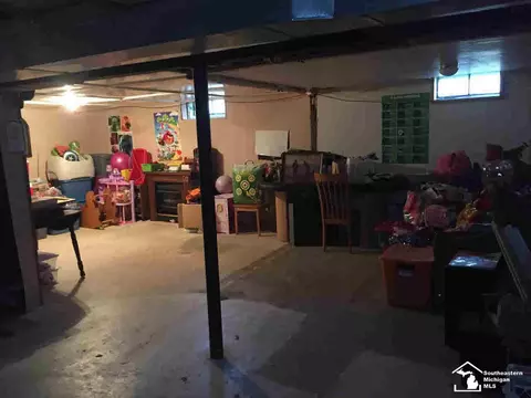 1325 Maple, Monroe, MI 48162 photo 11