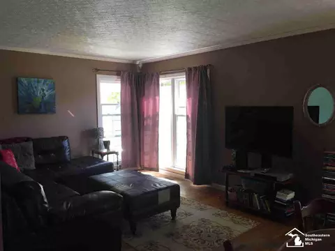 1325 Maple, Monroe, MI 48162 photo 4