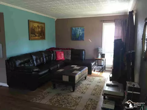 1325 Maple, Monroe, MI 48162 photo 3