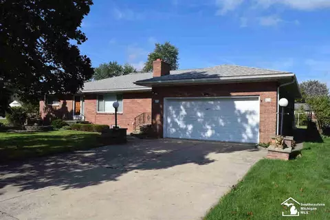 574 Augusta, Monroe, MI 48161 photo 7