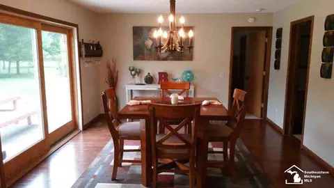 3764 Zink, Carleton, MI 48117 photo 3